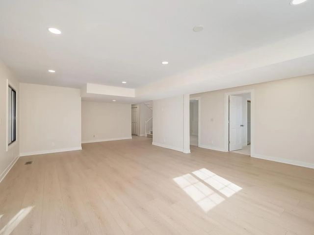 7783 Kingsview Lane N, Maple Grove, MN 55311