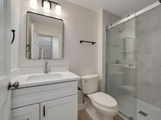 7783 Kingsview Lane N, Maple Grove, MN 55311