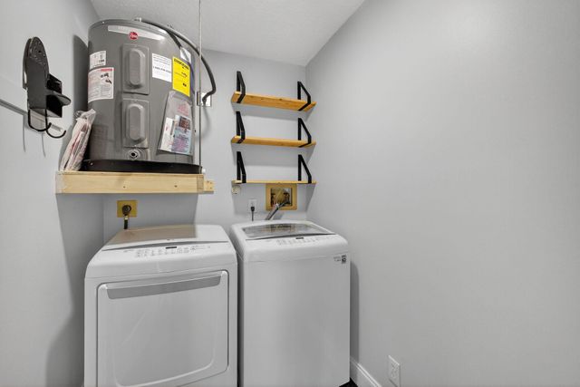 18942 SE Hillcrest Drive, Jupiter, FL 33469