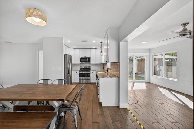 18942 SE Hillcrest Drive, Jupiter, FL 33469