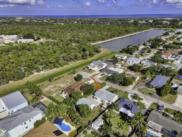 18942 SE Hillcrest Drive, Jupiter, FL 33469