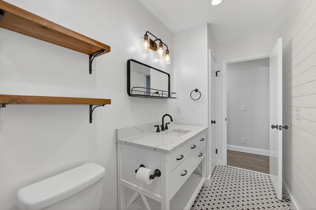 18942 SE Hillcrest Drive, Jupiter, FL 33469