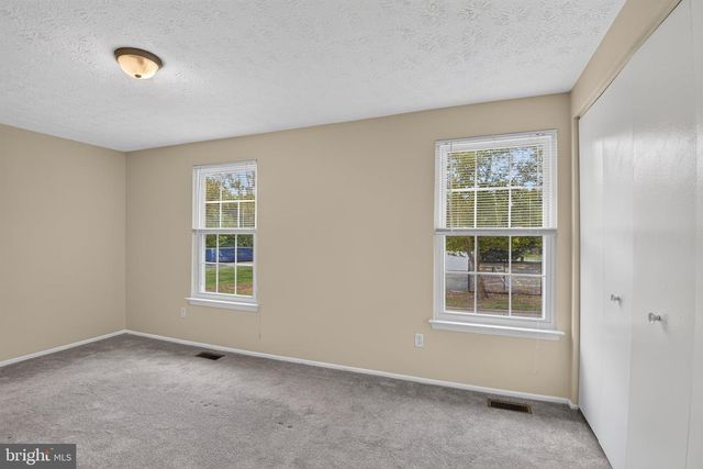 16428 PENNSBURY DR, Bowie, MD 20716