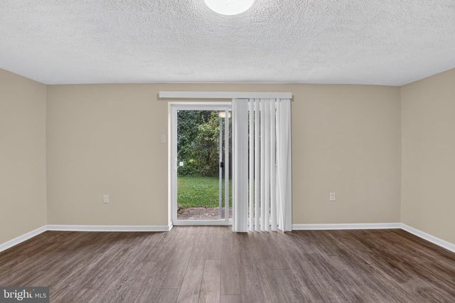 16428 PENNSBURY DR, Bowie, MD 20716