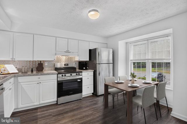 16428 PENNSBURY DR, Bowie, MD 20716