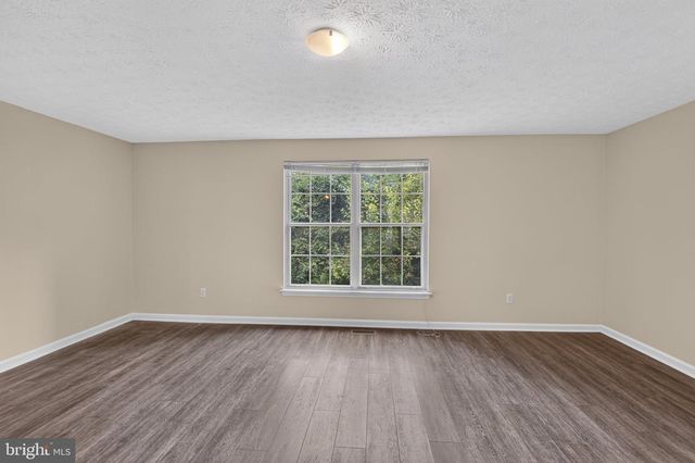 16428 PENNSBURY DR, Bowie, MD 20716