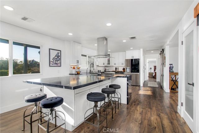 42525 Calle Capistrano, Temecula, CA 92590