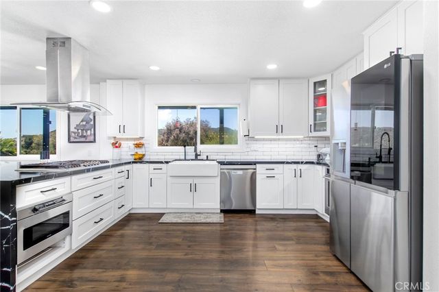 42525 Calle Capistrano, Temecula, CA 92590