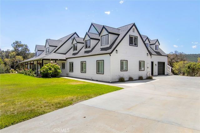42525 Calle Capistrano, Temecula, CA 92590