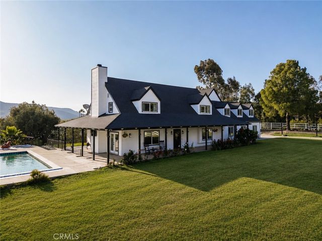 42525 Calle Capistrano, Temecula, CA 92590