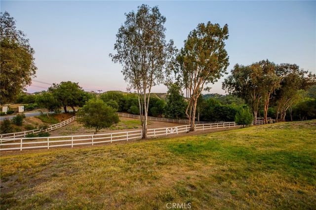 42525 Calle Capistrano, Temecula, CA 92590