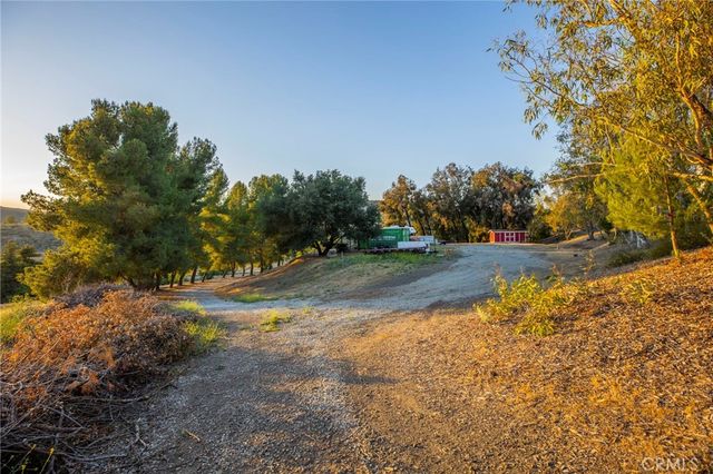 42525 Calle Capistrano, Temecula, CA 92590
