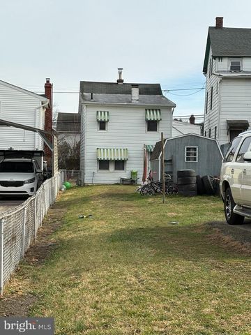 69 PALMER AVE, Coatesville, PA 19320