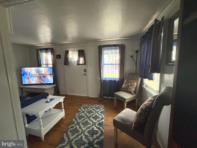 69 PALMER AVE, Coatesville, PA 19320