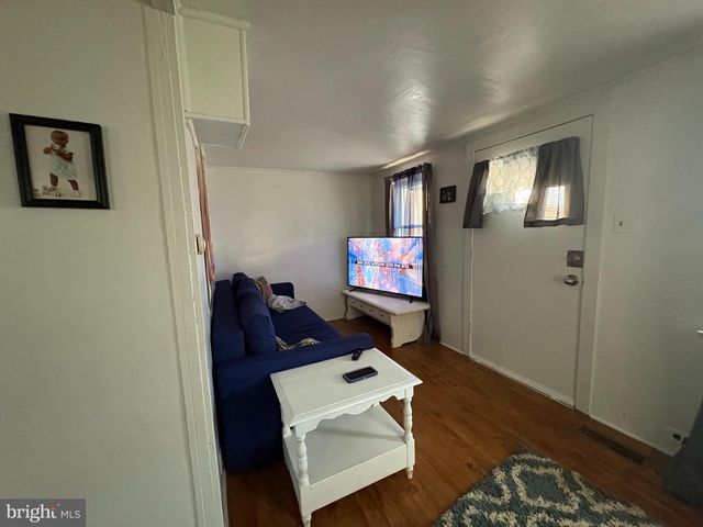 69 PALMER AVE, Coatesville, PA 19320