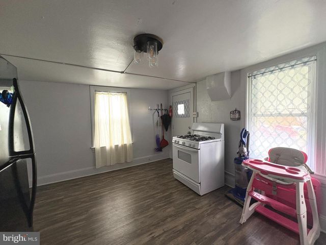 69 PALMER AVE, Coatesville, PA 19320