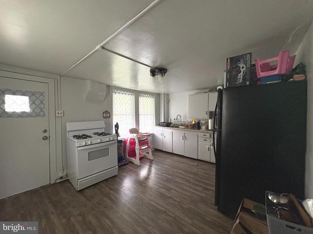 69 PALMER AVE, Coatesville, PA 19320