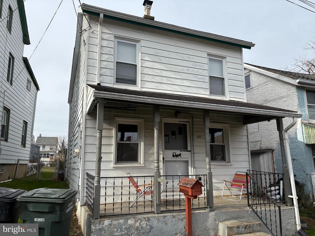 69 PALMER AVE, Coatesville, PA 19320