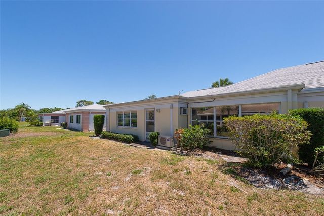 8241 BRENTWOOD ROAD 8241, Seminole, FL 33777