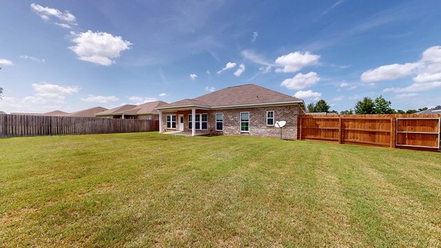 122 Litchfield Drive, Dothan, AL 36301
