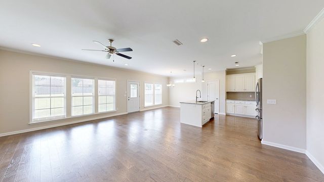 122 Litchfield Drive, Dothan, AL 36301