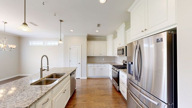 122 Litchfield Drive, Dothan, AL 36301