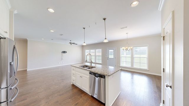 122 Litchfield Drive, Dothan, AL 36301