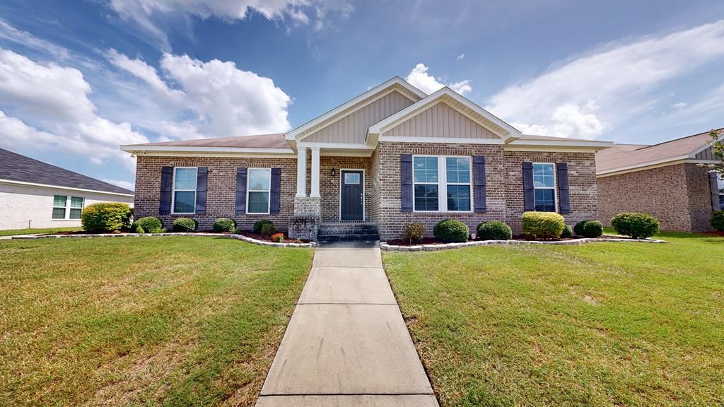 122 Litchfield Drive, Dothan, AL 36301