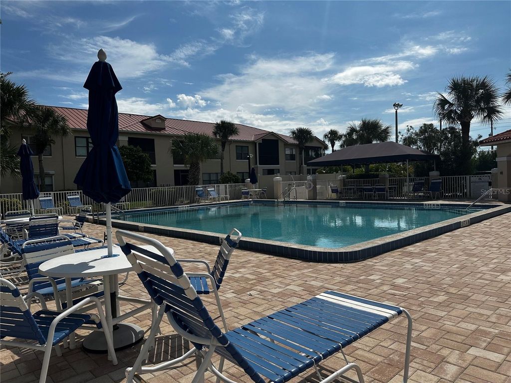 Image 14 of property listing at 462 BOUCHELLE DRIVE 104, New Smyrna Beach, FL 32169