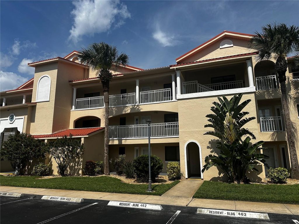 Image 23 of property listing at 462 BOUCHELLE DRIVE 104, New Smyrna Beach, FL 32169
