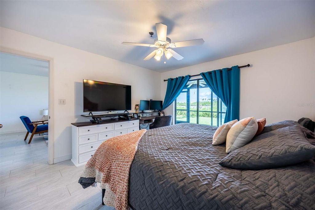 Image 38 of property listing at 462 BOUCHELLE DRIVE 104, New Smyrna Beach, FL 32169