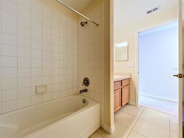 10144 ARBOR RUN DRIVE 31, Tampa, FL 33647