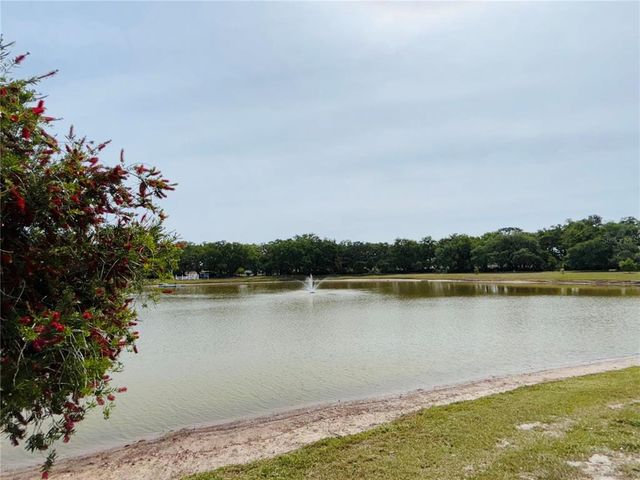 1219 CLUB CIRCLE, Lakeshore, FL 33854