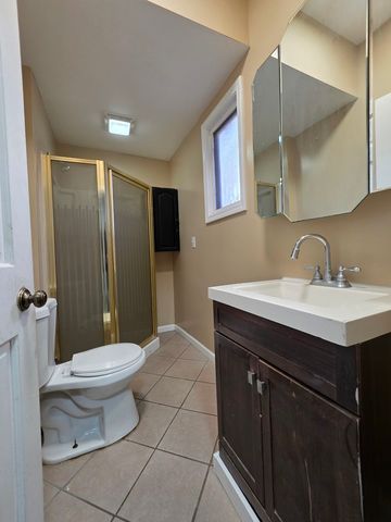 112 W 2nd Street, Belvidere, IL 61008