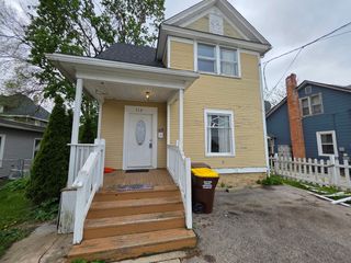 112 W 2nd Street, Belvidere, IL 61008