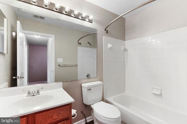 156 GOLDSBOROUGH DR, Odenton, MD 21113