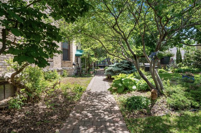 1811 Elliot Avenue 2, Minneapolis, MN 55404
