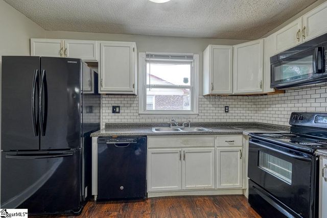 130 Lincoln Drive, Spartanburg, SC 29306