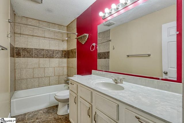 130 Lincoln Drive, Spartanburg, SC 29306