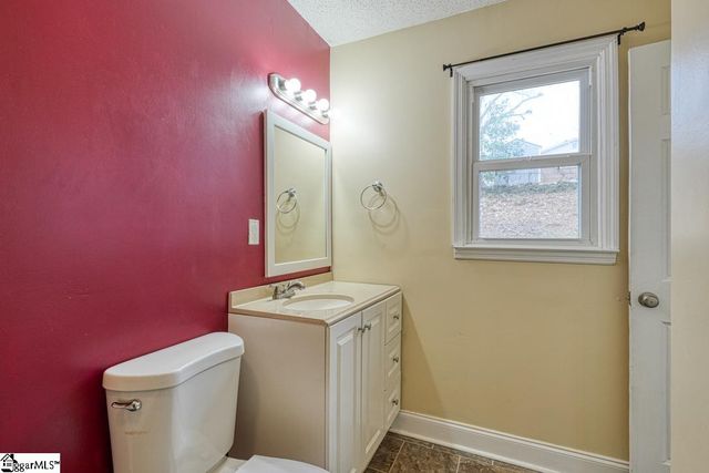 130 Lincoln Drive, Spartanburg, SC 29306