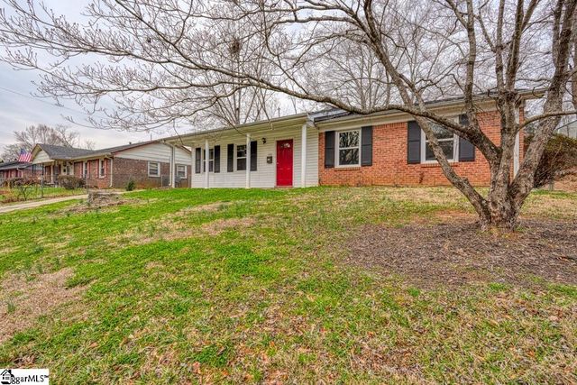 130 Lincoln Drive, Spartanburg, SC 29306