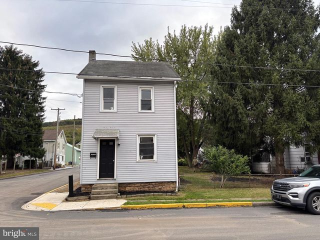 344 N 2ND ST, Lykens, PA 17048