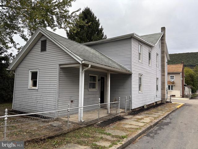 344 N 2ND ST, Lykens, PA 17048
