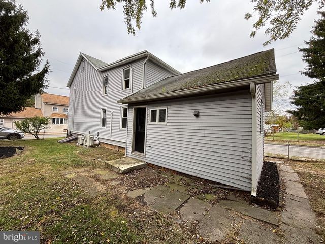 344 N 2ND ST, Lykens, PA 17048