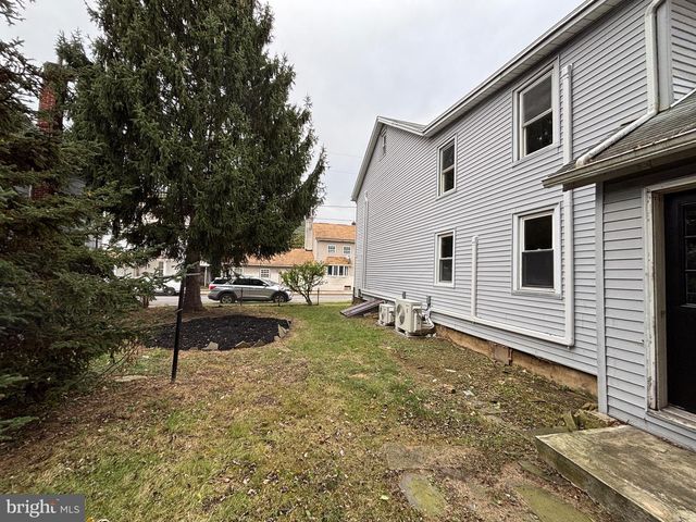 344 N 2ND ST, Lykens, PA 17048