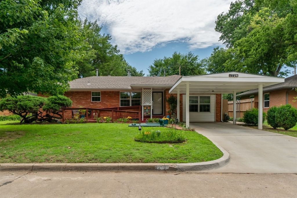 1726 Caddell Lane, Norman, OK 73069