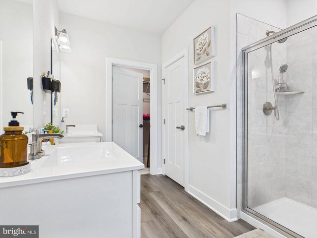 42613 PITLOCHRY TER, Sterling, VA 20166
