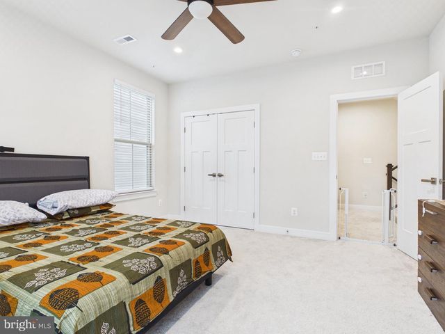 42613 PITLOCHRY TER, Sterling, VA 20166