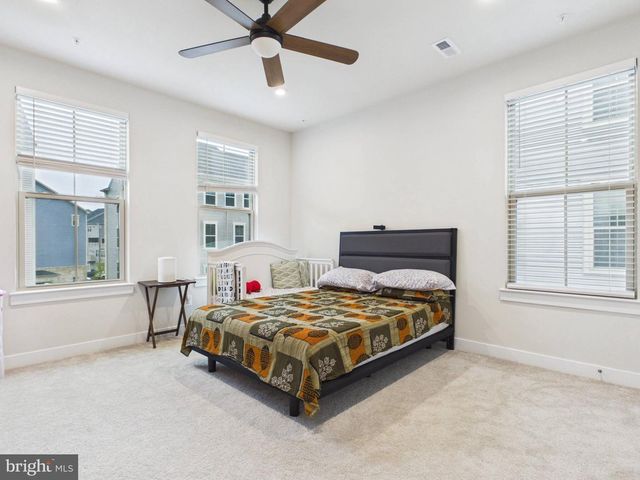 42613 PITLOCHRY TER, Sterling, VA 20166