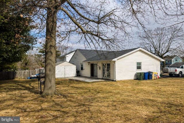 1 MONTCLAIR LN, Willingboro, NJ 08046